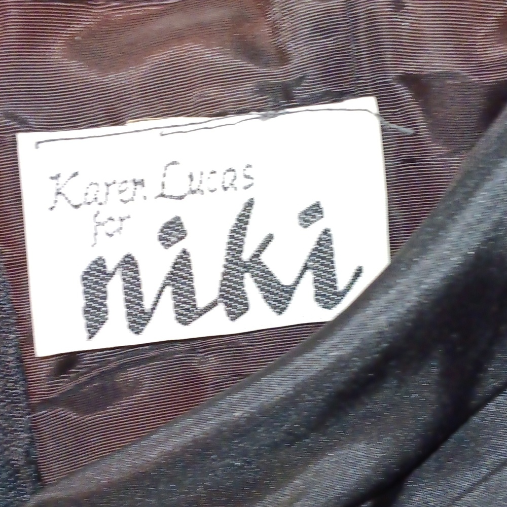 Karen Lucas for Niki woman's black dress. - Picture 2 of 3